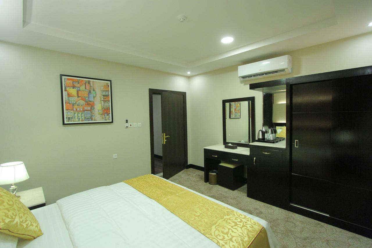 Qasr Rayana Aparthotel Buraidah Exteriör bild