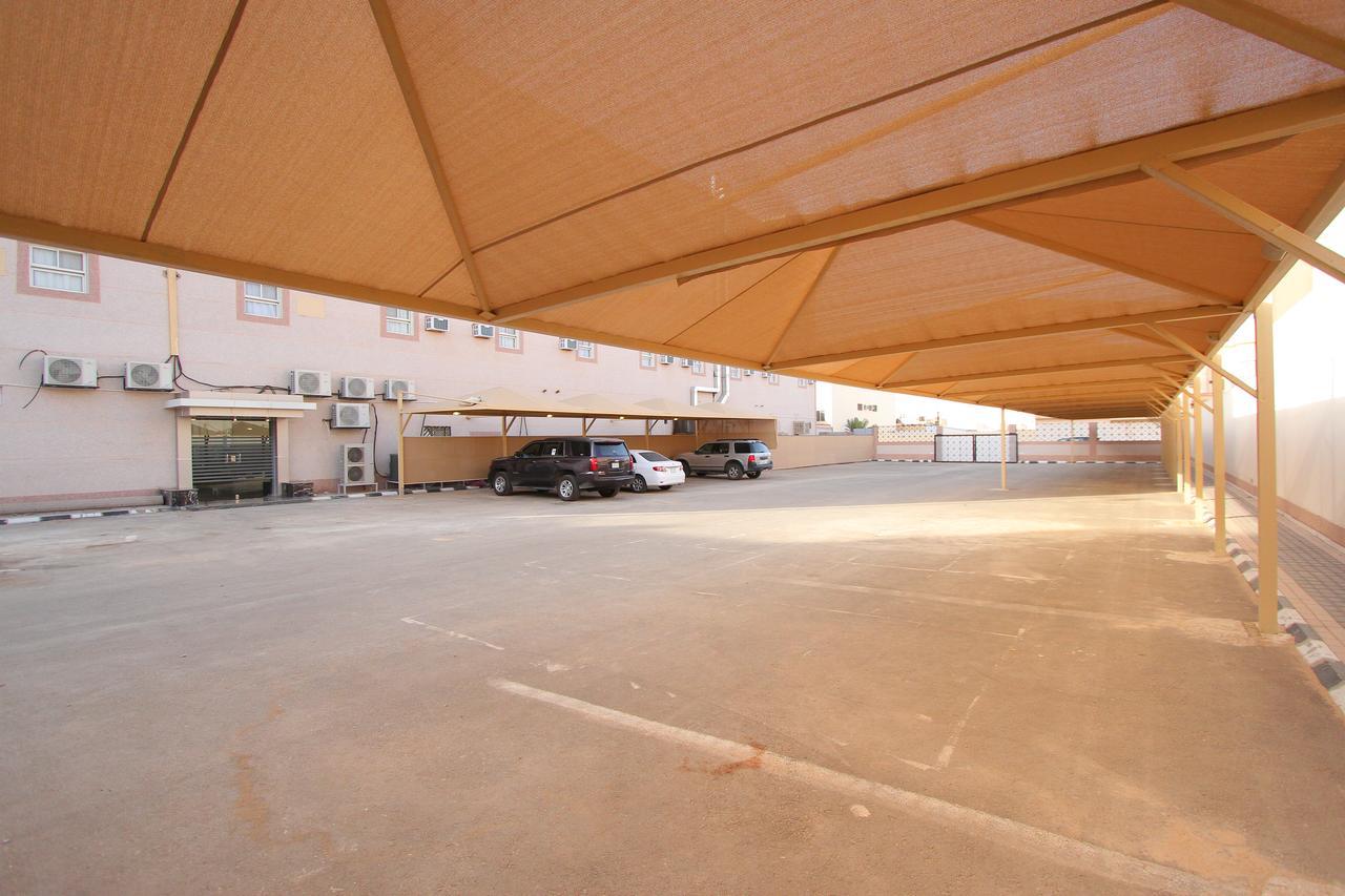 Qasr Rayana Aparthotel Buraidah Exteriör bild