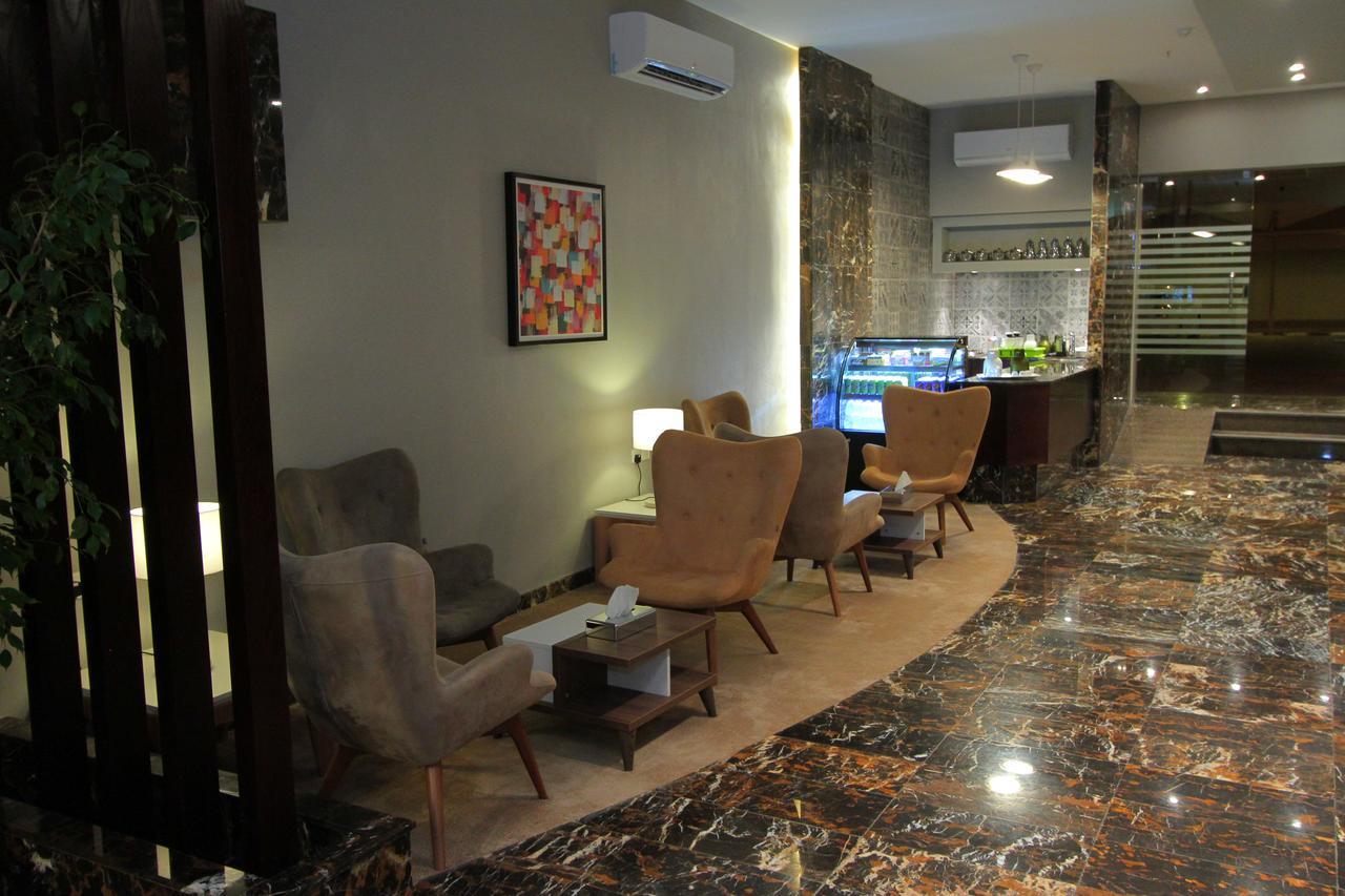 Qasr Rayana Aparthotel Buraidah Exteriör bild