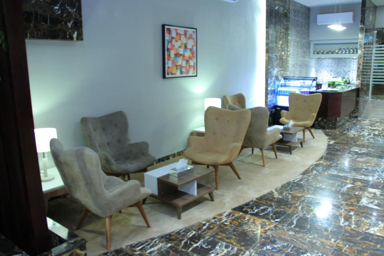 Qasr Rayana Aparthotel Buraidah Exteriör bild