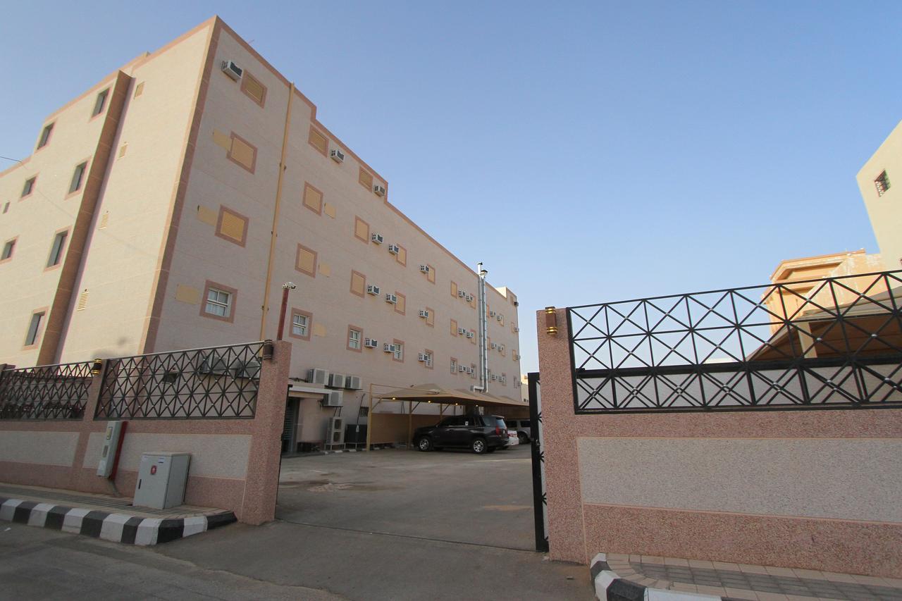 Qasr Rayana Aparthotel Buraidah Exteriör bild
